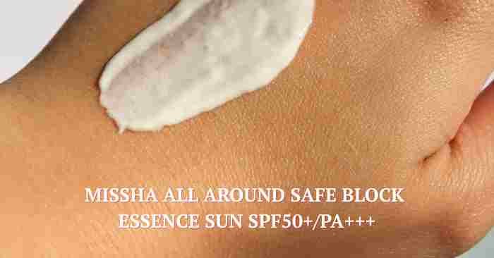 Innisfree Daily UV Defense gel being applied to skin